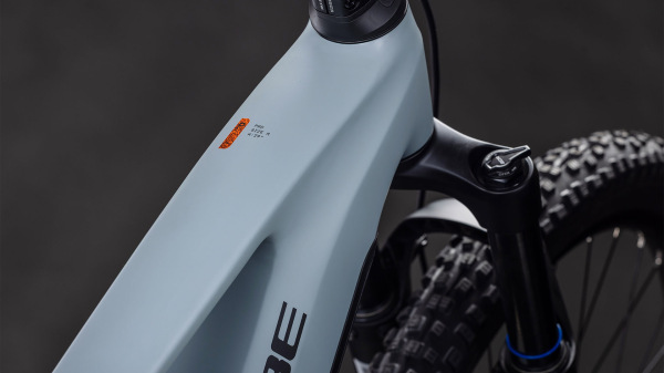 102110 Cube Stereo Hybrid ONE44 Pro 800 vulcan´n´orange 1