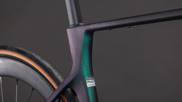 126500 Cube Agree C:62 SLT black´n´black 6