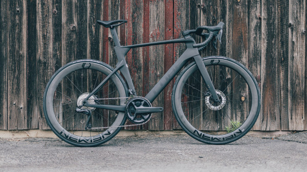 127100 Cube Litening AERO C:68X Race blackline 1